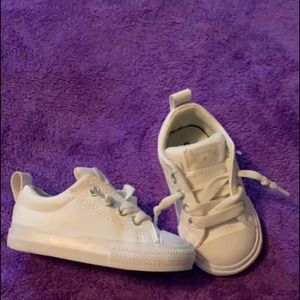 Converse Toddler Shoes Size 5 White
